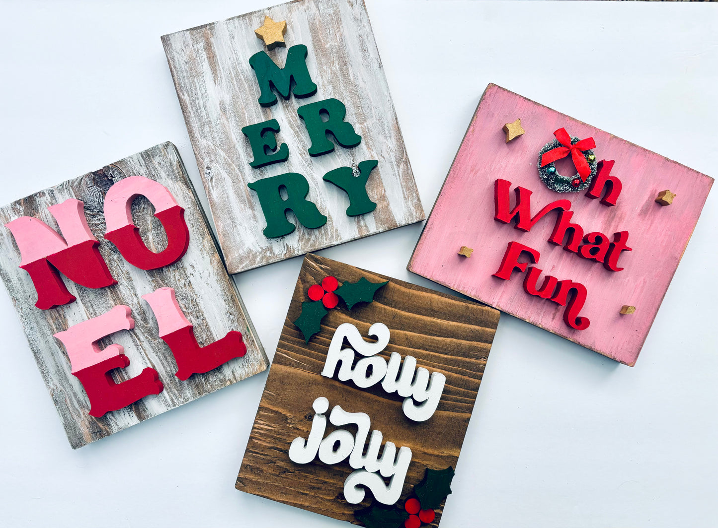 3D sign - Holly Jolly